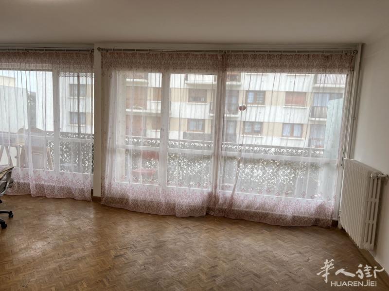 92省rueil malmaison88平二室一厅+阳台+车库即刻起租