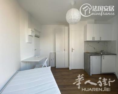 15区(ID：189759) 12平的 studio 有家具