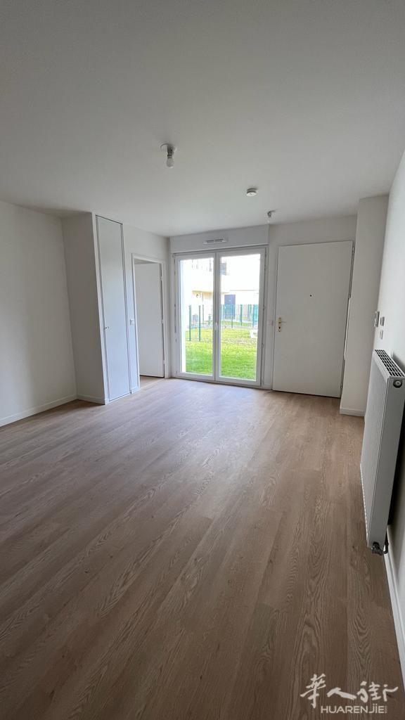 【区分】：78省,Sartrouville(78500) (ID：189885) 40平的 公寓,1室1厅  无家具