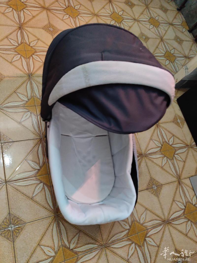 便宜出一岁以下婴儿床，婴儿安全座椅