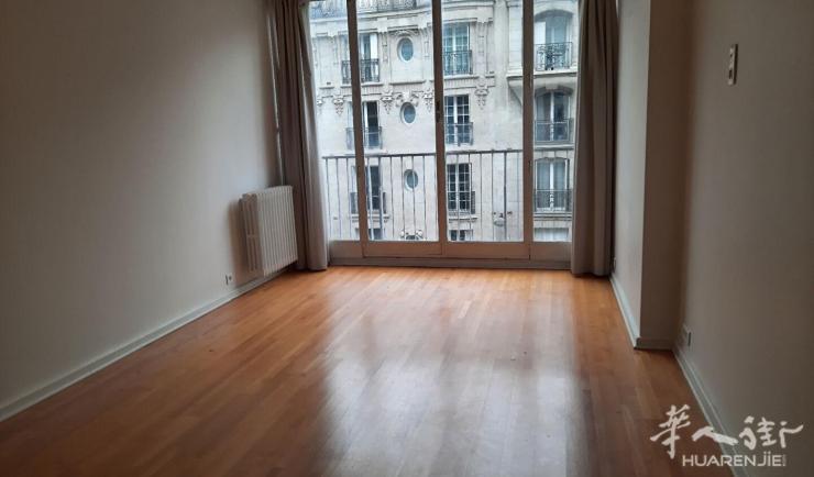 PARIS 15区·67平·公寓·无家具·仅长租 1999€ / 月   起租时间 : 2023-03-10 Réf: 190177