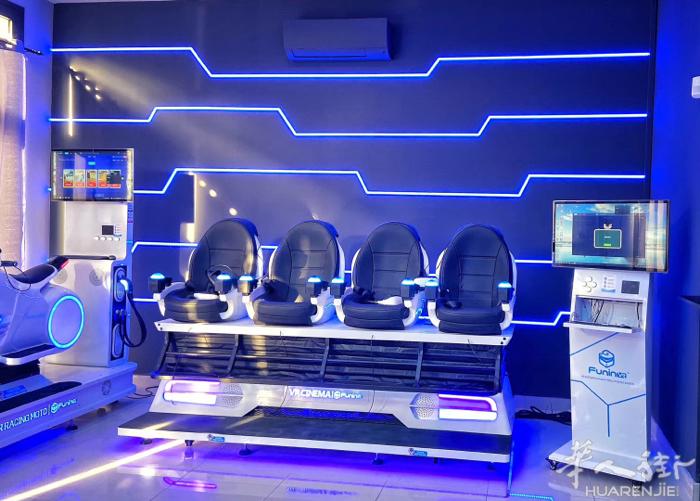 7万欧 VR设备 9成新，现在1万5转让 ，现货放在prato运输公司仓库 ，可