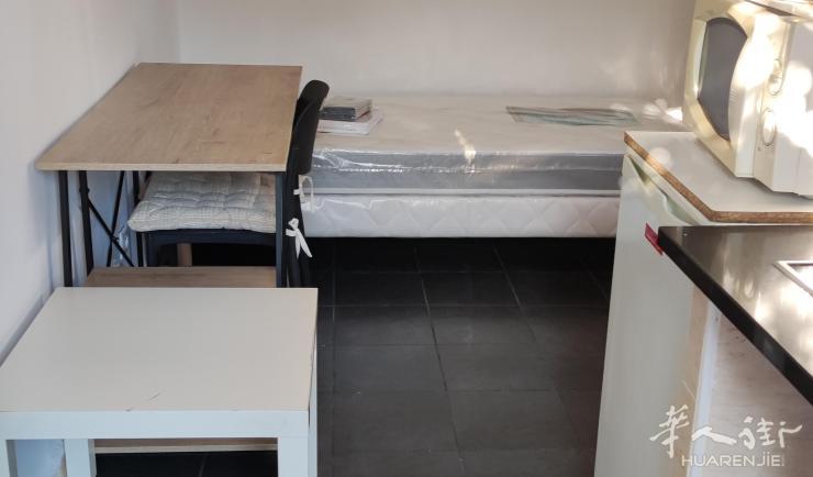 Villejuif 94区·15平·studio·有家具·仅长租 600€ / 月   起租时间 : 2023-03-24 Réf: 190561