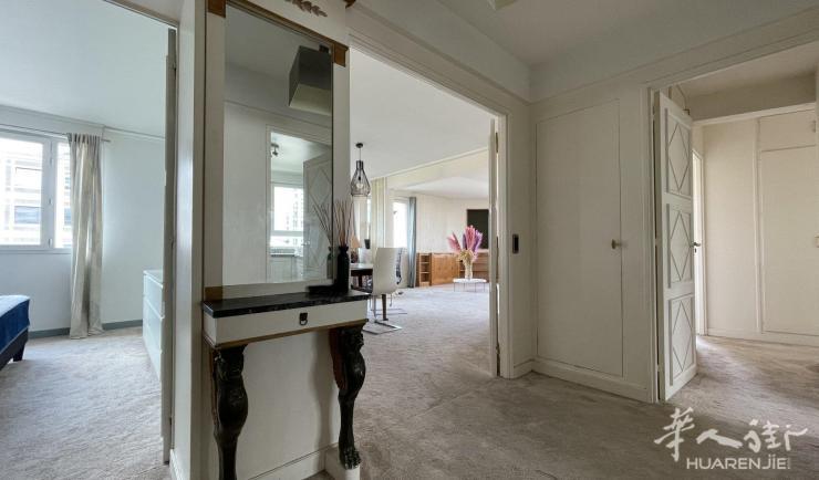 PARIS 13区·96平·公寓·有家具 2500€ / 月 起租时间 : 2023-03-29 Réf: 189371