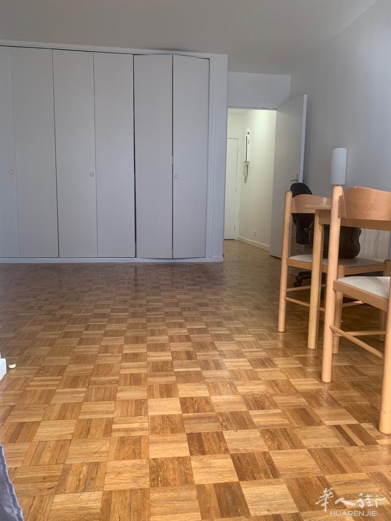 【区分】:18区(ID:190315) 32平的 studio 家具齐全