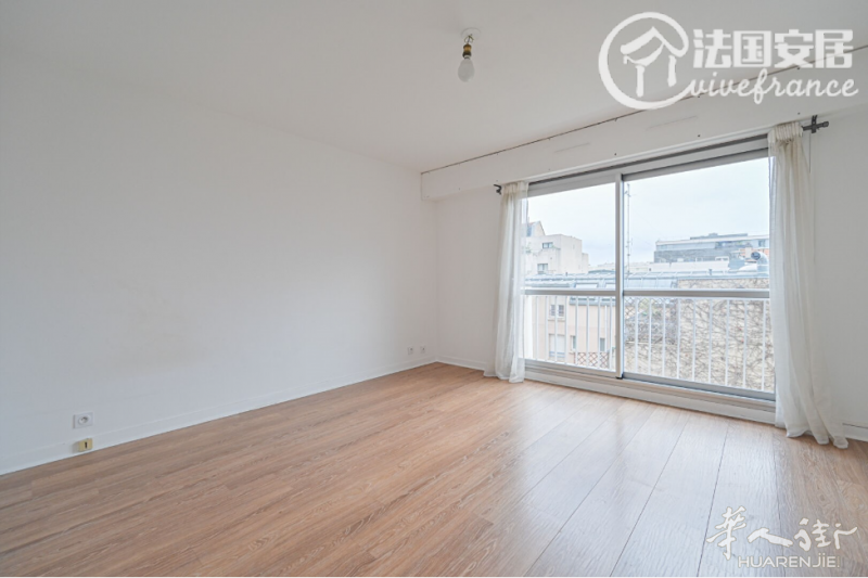 PARIS 15区·30 平·studio·无家具 985€ / 月   起租时间 : 2023-03-30 Réf: 190677