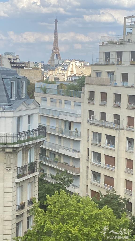 PARIS 16区·26平·公寓·家具齐全 990€ / 月 起租时间 : 2023-04-30 Réf: 190775