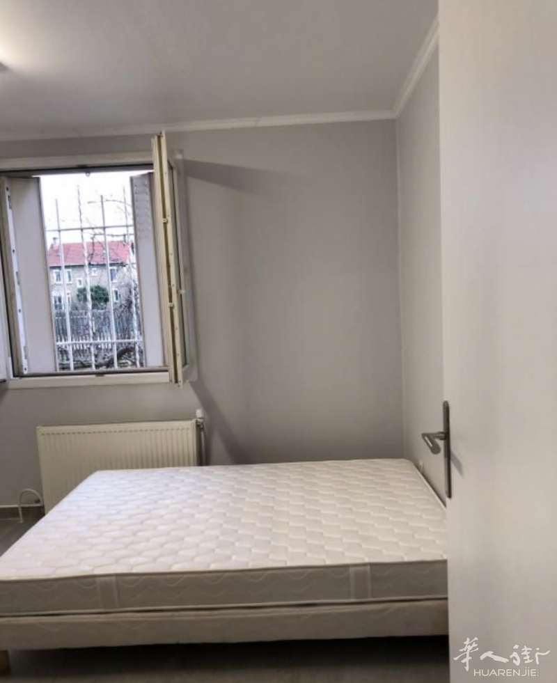 【区分】：94省,Ivry-sur-Seine(94200) (ID：181539) 27平的 studio  家具齐全