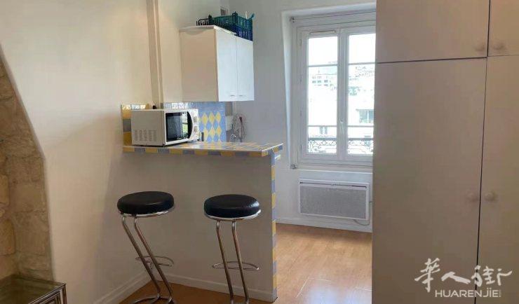 PARIS 11区·16平·studio·家具齐全·仅长租 650€ / 月   起租时间 : 2023-04-30 Réf: 182257