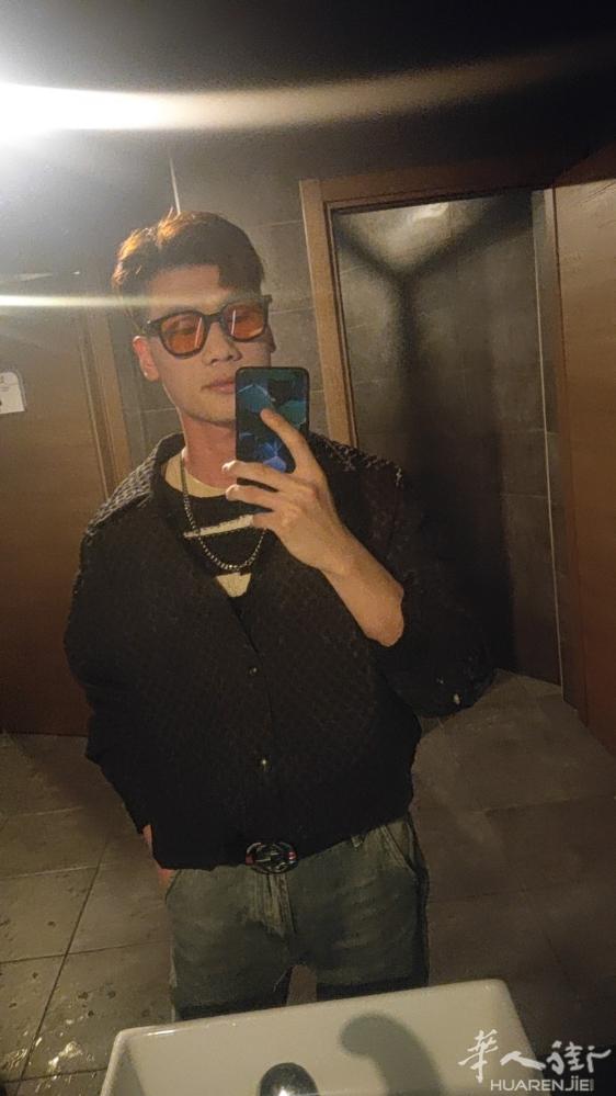 有firenzie的小姐姐加微信吗
zw1971123608