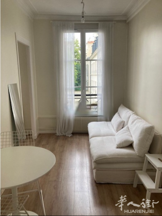 PARIS 7区·33平·公寓·有家具 1380€ / 月 起租时间 : 2023-04-10 Réf: 190993