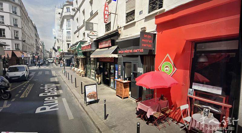 巴黎11 区地铁号9线Voltaire 繁华上街法国人快餐馆(有烟筒)
