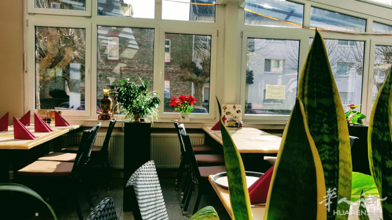 近Koblenz 中餐馆独家生意,生意稳定转让 (楼上住家)