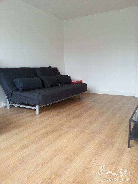 PARIS 18区·27平·studio·有家具 942€ / 月 起租时间 : 2023-04-20 Réf: 191209