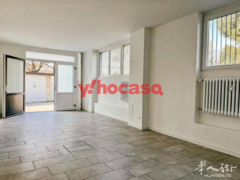 米兰Scalo Romana区,明亮半地下一层Monolocale出售🏡