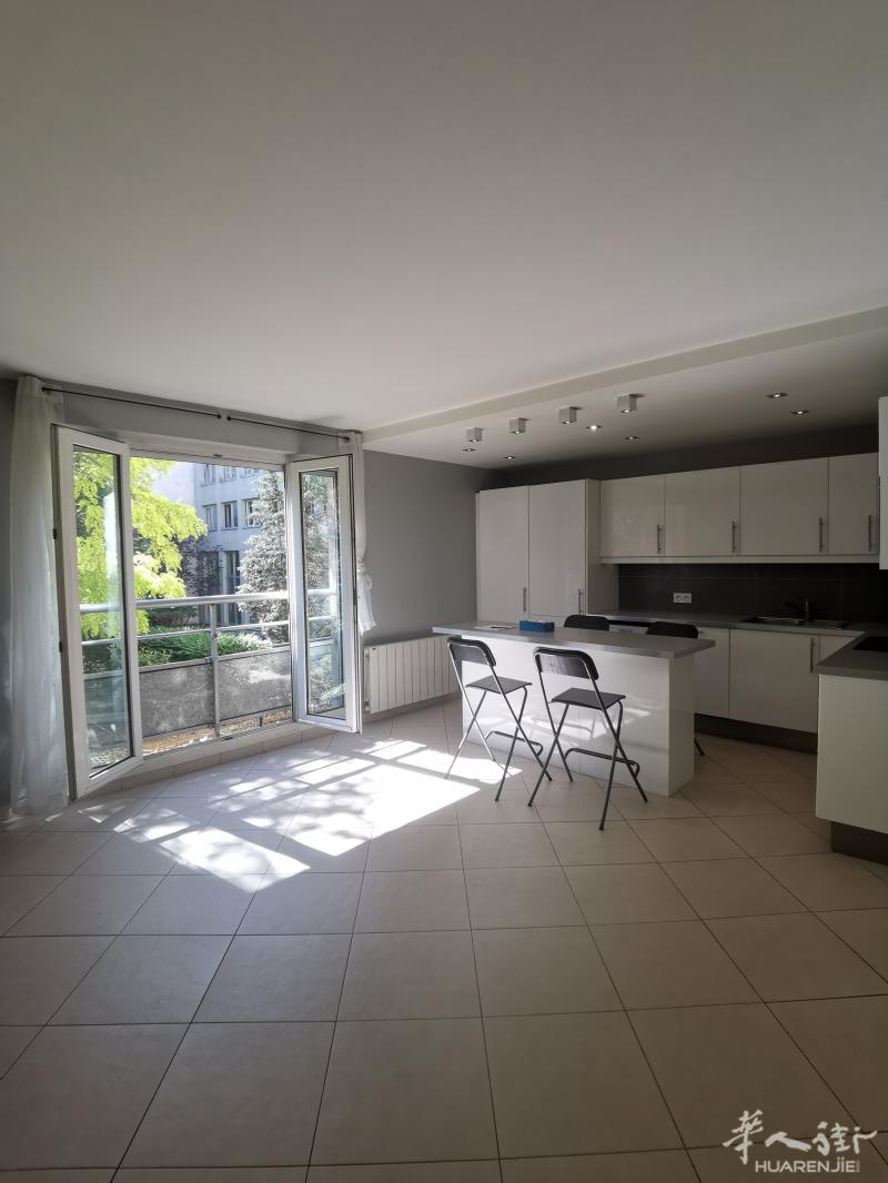 【区分】:94省,Charenton-le-Pont(94220) (ID:182681) 57平的 公寓,2室1厅 学生不需要担保