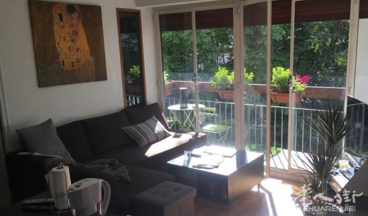 PARIS 15区·45平·公寓·有家具 1550€ / 月 起租时间 : 2023-05-04 ID: 191555