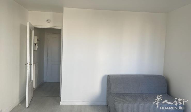 Asnières-sur-Seine 92区·33平·studio·家具齐全 1050€ / 月 起租时间 : 2023-05-09 ID: 190865