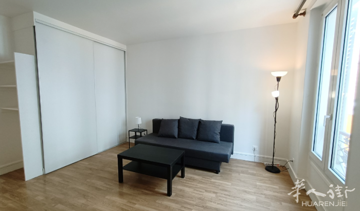 PARIS 15区·26平·studio·有家具 915€ / 月   起租时间 : 2023-05-11 ID: 191683