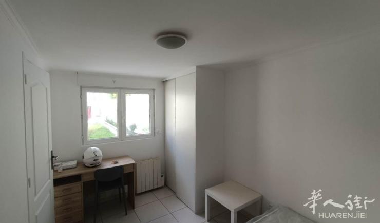 Vitry-sur-Seine 94区·18平·studio·有家具 500€ / 月 起租时间 : 2023-05-16 ID: 191777