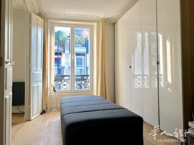 PARIS 18区·53平·公寓·有家具 1798€ / 月 起租时间 : 2023-05-24 ID: 190979