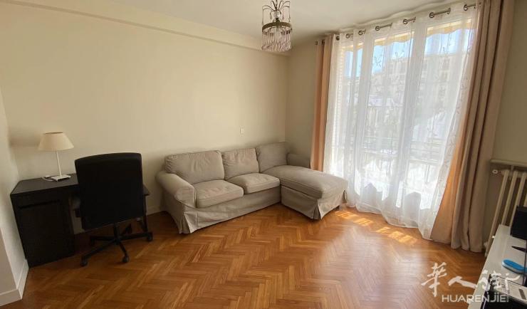 PARIS 15区·65平·公寓·家具齐全 2400€ / 月 起租时间 : 2023-06-20 ID: 186647