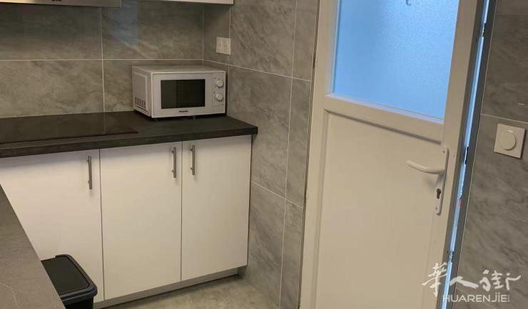 Villejuif 94区·29平·别墅·有家具 1000€ / 月   起租时间 : 2023-05-30 ID: 186321
