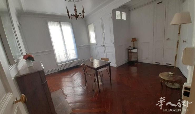 PARIS 8区·43平·公寓·有家具 1550€ / 月   起租时间 : 2023-05-30 ID: 190509