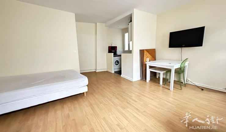 PARIS 7区·30平·studio·有家具 1285€ / 月 起租时间 : 2023-05-31 ID: 191949