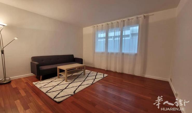 学生不需担保人可租*PARIS 13区·61平·公寓·有家具 1800€ / 月   起租 : 2023-06-01 ID: 186107