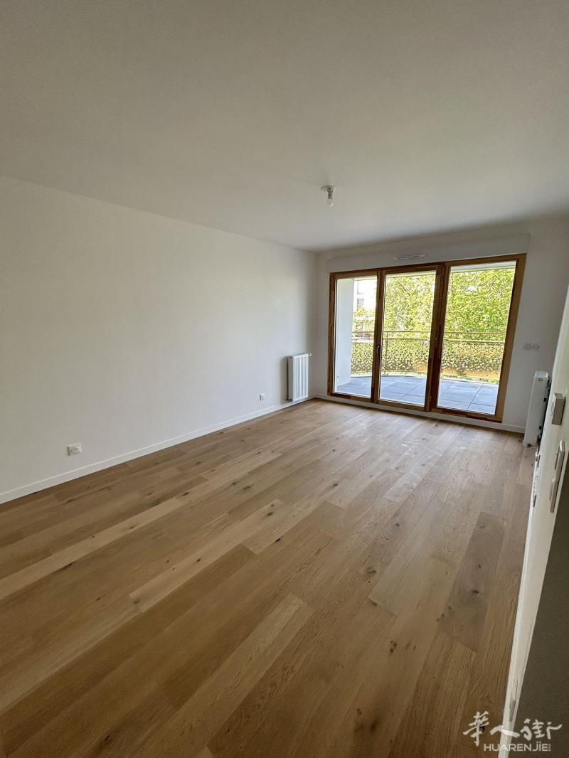 92省,Châtillon(92320) 60平的 公寓,2室1厅  无家具