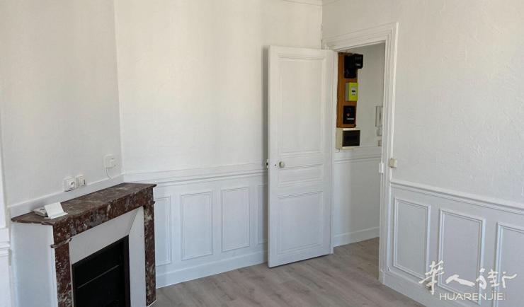 Courbevoie 92区·38平·公寓·无家具 990€ / 月 起租时间 : 2023-06-06 ID: 192153