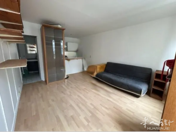 PARIS 10区·25平·studio·有家具 946€ / 月 起租时间 : 2023-06-07 ID: 192541