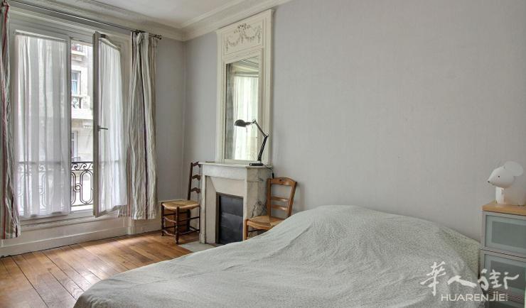 PARIS 15区·48平·公寓·家具齐全 1360€ / 月   起租时间 : 2023-06-08 ID: 192427