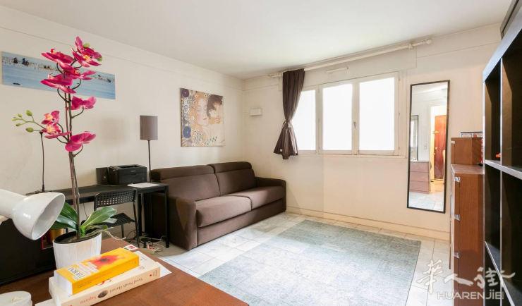 PARIS 15区·25平·studio·有家具·仅长租 960€ / 月   起租时间 : 2023-06-13 ID: 111940