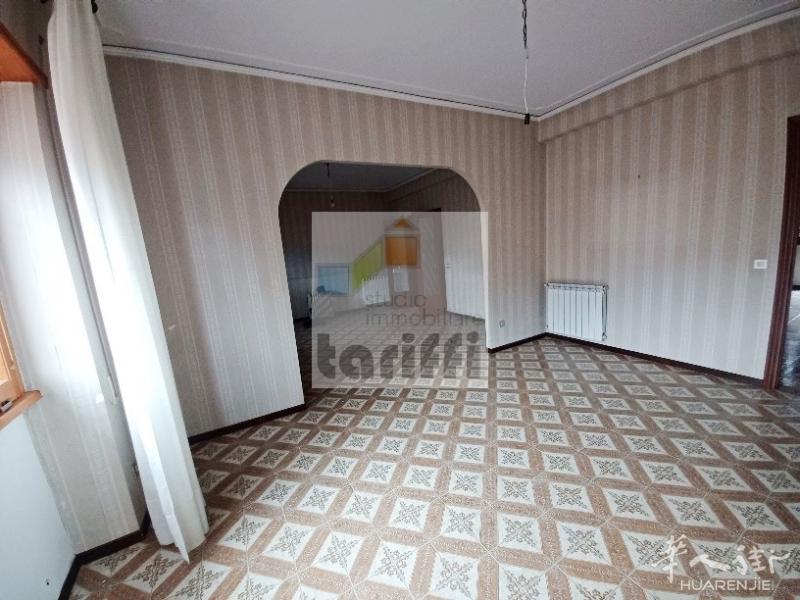 Viale Galilei 5 vani vendita
