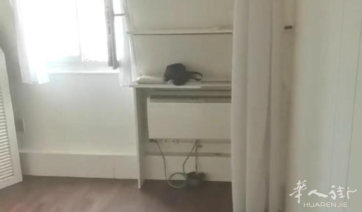 PARIS 5区·20平·studio·有家具 980€ / 月   起租时间 : 2023-07-01 ID: 192753