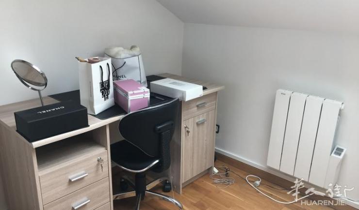 Villejuif 94区·40平·公寓·有家具·仅长租 900€ / 月   起租时间 : 2023-07-05 ID: 905