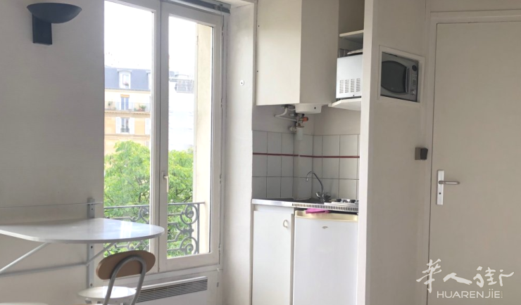 PARIS 15区·16平·studio·有家具 920€ / 月 起租时间 : 2023-07-14 ID: 192953