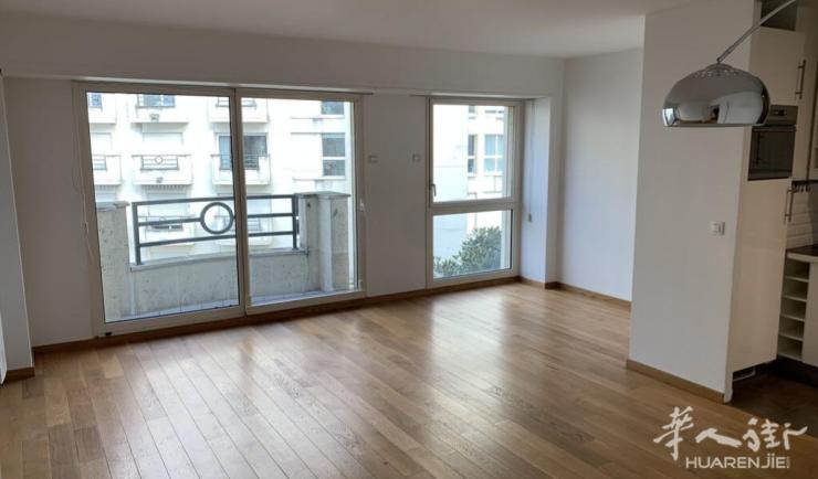 PARIS 16区·35平·studio·无家具 1380€ / 月 起租时间 : 2023-06-20 ID: 193009