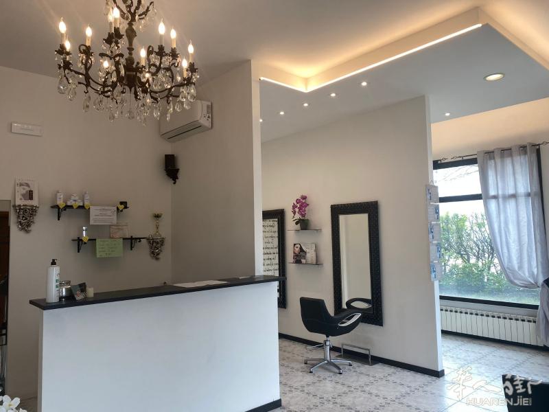 Sant'Elena di Silea（TV）出售理发店