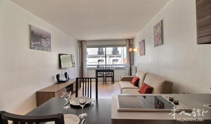 PARIS 15区·30平·公寓·有家具 1300€ / 月   起租时间 : 2023-06-22 ID: 193139
