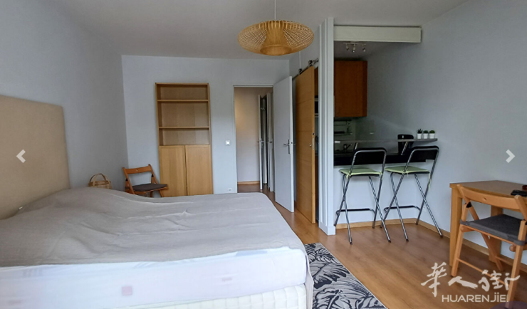PARIS 16区·27平·studio·有家具 1370€ / 月   起租时间 : 2023-06-22 ID: 193155