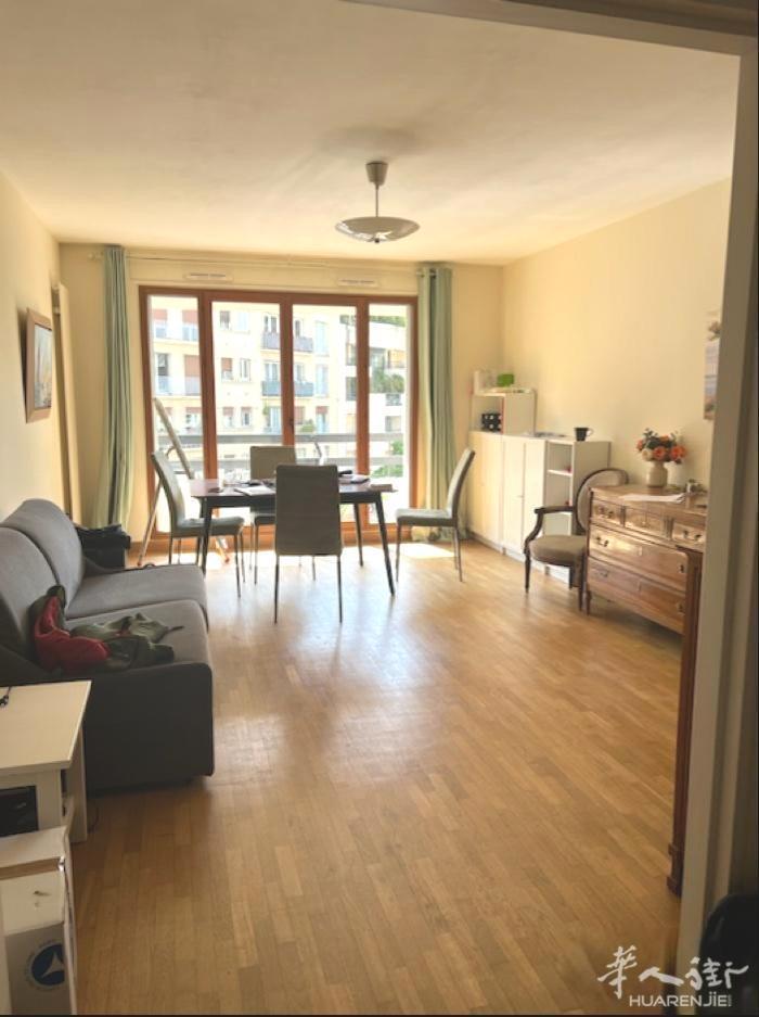 PARIS 16区·63平·公寓·无家具 2200€ / 月 起租 : 2023-07-01 ID: 192835