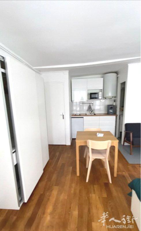 PARIS 3区·24平·studio·有家具  1035€ / 月   起租时间 : 2023-07-30 ID: 193597