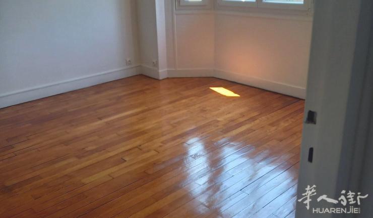 PARIS 15区·29平·studio·无家具·仅长租 1050€ / 月 起租时间 : 2023-06-27 ID: 192599