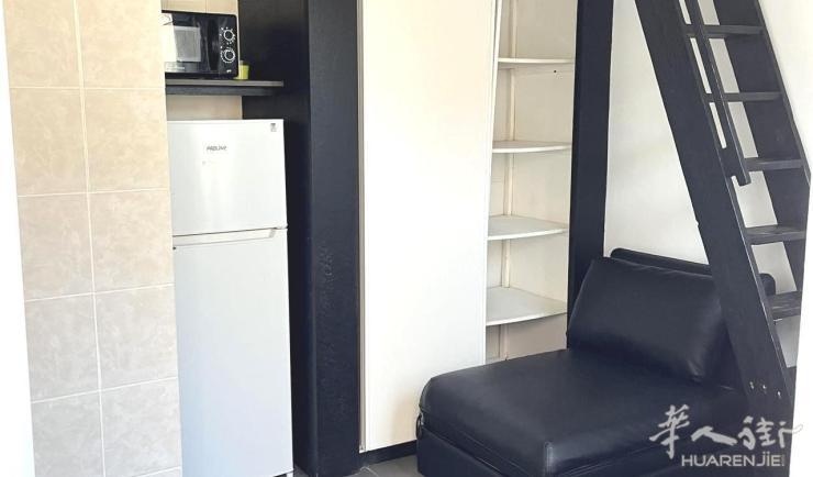 Vitry-sur-Seine 94区·15平·studio·有家具 580€ / 月   起租时间 : 2023-07-15 ID: 1936