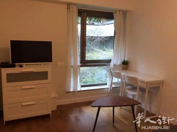 PARIS 16区·15平·studio·有家具 780€ / 月 起租时间 : 2023-06-28 ID: 193207
