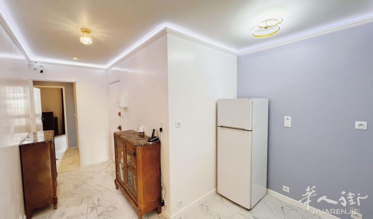PARIS 12区·50 平·公寓·家具齐全2235€ / 月   起租时间 : 2023-06-28 ID: 190483