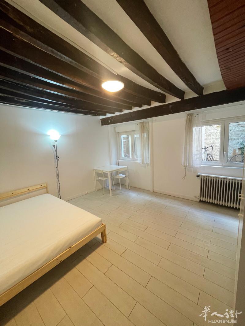 Studio/92省Nanterre，30平米超大精装修STUDIO 960€（952-150）